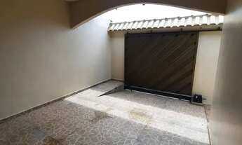 Imagem 2: CASA NOVA CIDADE/ 2 QUARTOS/ EDICULA COM BANHEIRO E DEPÓSITO/ PORTÃO AUTOMÁTICO