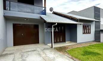 Imagem: Casa com 3 quartos, com pátio no bairro