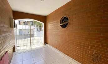 Imagem 2: CASA À VENDA NO CENTRO DE SOROCABA COM 2 DORMITÓRIOS E QUINTAL