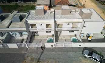 Imagem: Sobrado com 2 suítes e Piscina em Itajuba