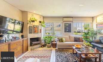 Imagem 3: Belíssima casa em condomínio com 218,3m² com 4 dorm., 2 suítes e 2 vagas. Situad