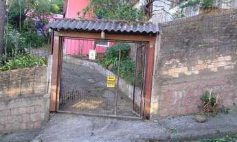 Imagem: Vendo duas casas com terreno grande na zona