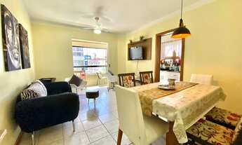 Imagem 2: Sacada de frente com churrasqueira!! Apenas 50 metros da Beira Mar