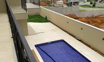 Imagem 4: Casa de condomínio sobrado para venda possui 315 metros quadrados com 4 quartos