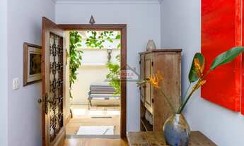 Imagem 4: Linda casa com 4 dormitórios sendo 3 suítes à venda no Jardim Marajoara