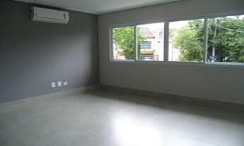 Imagem 3: Sobrado para venda possui 198 metros quadrados com 3 quartos em Parque São Domingos - São