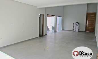 Imagem 2: Graciosa casa térrea à venda com 03 quartos, localizada no Conde 2 - Versailles, Tremembé