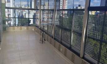 Imagem 3: Cobertura duplex para venda possui 320 metros quadrados com 4 quartos