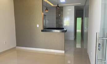 Imagem 3: Linda Casa de 2 quartos com quintal amplo + Churrasqueira e quiosqueno Parque das Flores