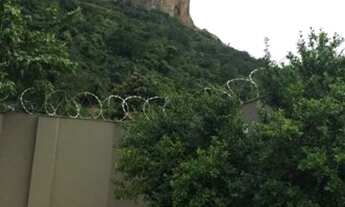 Imagem 2: Casa de tres quartos uma suite em Maruipe