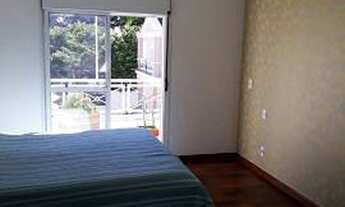 Imagem 6: Casa de condomínio sobrado para venda tem 350 metros quadrados com 4 quartos