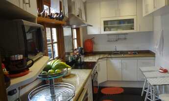 Imagem 4: Casa , no Horto Florestal em Vila Fechada , 3 dormitórios , 1 suíte, sacada, espaço goumer