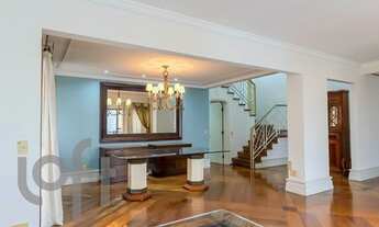 Imagem 2: Apartamento para venda possui 198 metros quadrados com 4 quartos