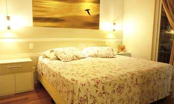 Imagem 7: Apartamento para aluguel e venda possui 180 metros quadrados com 4 quartos