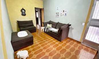 Imagem 2: Casa independente com terraço