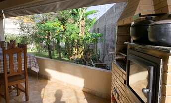 Imagem 2: Linda casa no Bosque dos Eucaliptos!!