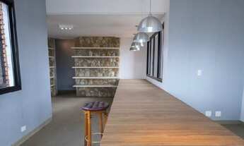 Imagem 2: Apartamento para aluguel e venda possui 204 metros quadrados com 4 quartos