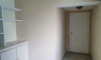 Imagem 4: Kitnet com excelente localização, à 5 minutos da estação São Joaquim do Metro