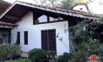 Imagem 2: Caso no Terceiro Lago, ao lado do Solo Sagrado