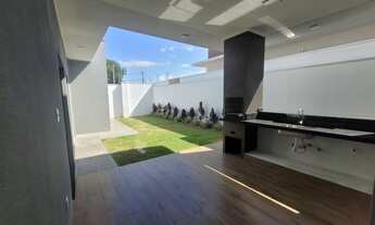 Imagem 4: Casa de condomínio térrea para venda possui 138 metros quadrados com 3 quartos