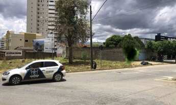 Imagem: Lote/Casa na AVENIDA de fundo com o BURITI