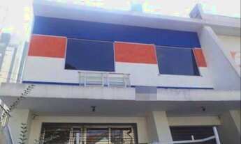 Imagem: Sobrado de 615 m² com 6 quartos e espaço