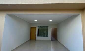 Imagem 2: MARAVILHOSA CASA NO JARDIM ITÁLIA COM ESPAÇO GOURMET E SALA COM PÉ DIREITO DUPLO, ANÁPOLIS