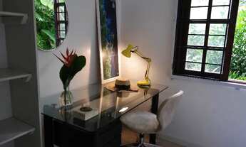 Imagem 2: Quarto gostoso pertinho da floresta e da UFSC