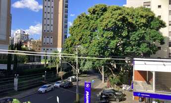 Imagem 3: Apto com 3 quartos imensos . Muito iluminado, sol leste e norte