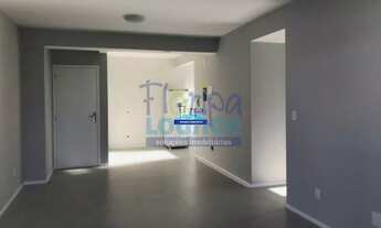 Imagem 2: Apartamento com 2 quartos, à venda em Carvoeira - CARI2AP2630