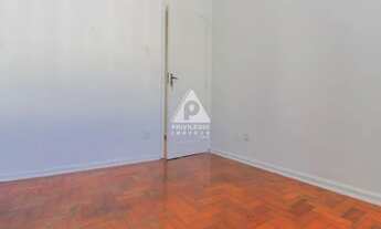 Imagem 7: Excelente apartamento no Flamengo. Próximo ao metrô e todo comércio da região. Composto de