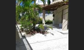 Imagem 2: Casa de condomínio para venda tem 300 metros quadrados com 2 quartos