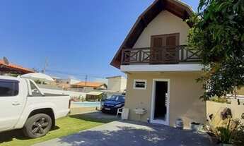 Imagem 6: Casa com piscina ingleses