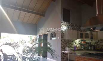 Imagem 3: Casa com cozinha Industrial no Jardim São Manoel em ibiporã