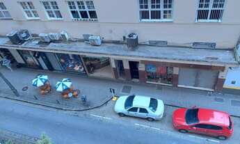 Imagem 6: Apto Centro, frente, amplo, sol, Rua 16 de março, excelente preço - Petrópolis - RJ