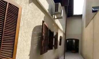 Imagem 2: Casa de Alto Padrão com 5 Dormitórios em Jaguaribe, Osasco