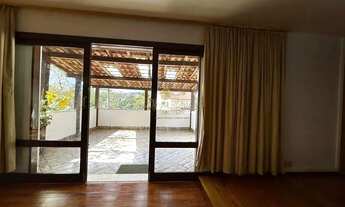 Imagem 5: Casa para Venda em Teresópolis, Iucas, 5 dormitórios, 1 suíte, 3 banheiros, 2 vagas