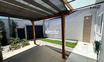 Imagem: Casa com 2 quartos sendo 1 suíte disponível