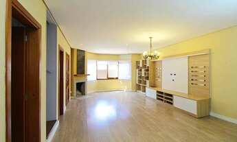 Imagem 3: Casa de 3 dormitórios a venda no bairro Guarujá, Porto Alegre