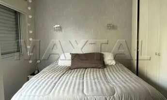 Imagem 3: Apartamento mobiliado com 2 quartos em Sta. Terezinha, 1 suíte, cozinha, banheiro, área e