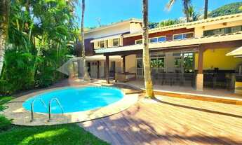 Imagem 2: Casa 5 Suítes em Condomínio a Poucos metros da Praia, Toque Toque Pequeno, São Sebastião S