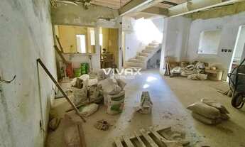 Imagem 4: MÉIER - CASA - Carijós - 3 Quartos - 1 Suíte - 2 Banheiros