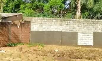 Imagem: VENDO LOTE EM ANAPOLIS