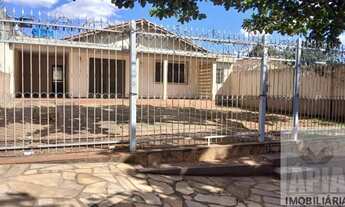 Imagem 3: Casa a Venda no bairro Setor Campinas - Goiânia, GO