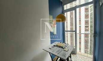 Imagem 2: Apartamento Sala e Quarto Reformado 35 m², no Posto 4 de Copacabana Pronto para Morar ou I