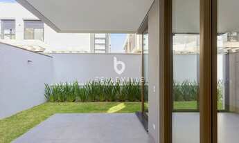 Imagem 7: CASA EM CONDOMÍNIO com 4 dormitórios à venda com 290m² por R$ 3.980.000,00 no bairro São B