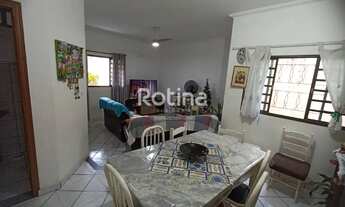 Imagem 6: Casa à venda, 3 quartos, Carajás - Uberlândia/MG - Rotina Imobiliária