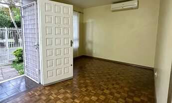 Imagem 2: Casa para venda com 165 m² e 2 vagas em Porto Alegre