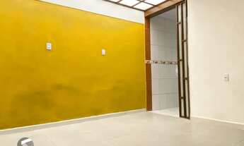 Imagem 6: Casa de (3)três quartos, sendo uma suíte com duas vagas de garagem