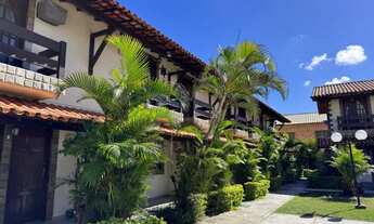 Imagem: Casa duplex reformada em condominio, localizada